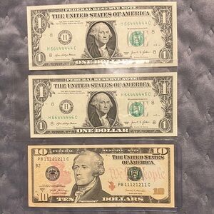 US Dollar Bills Collection